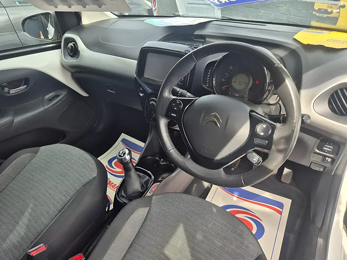 Used 2015 Citroen C1 Flair White - Interior and Exterior details 16