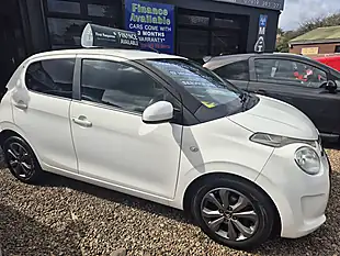 Used 2015 Citroen C1 Flair White - Interior and Exterior details 3