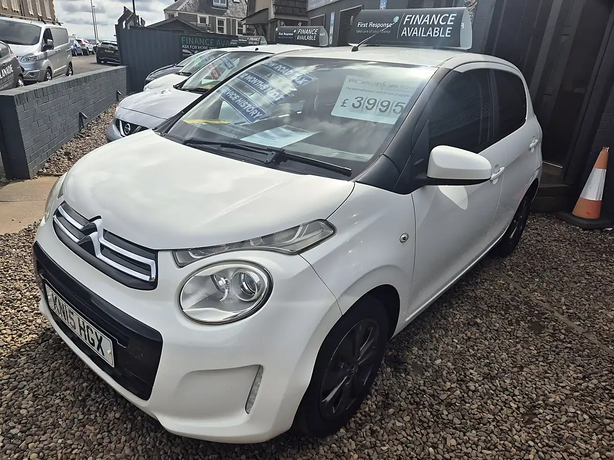 Used 2015 Citroen C1 Flair White - Interior and Exterior details 4
