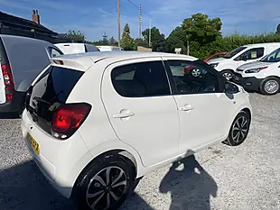 Used 2015 Citroen C1 Flair White - Interior and Exterior details 12