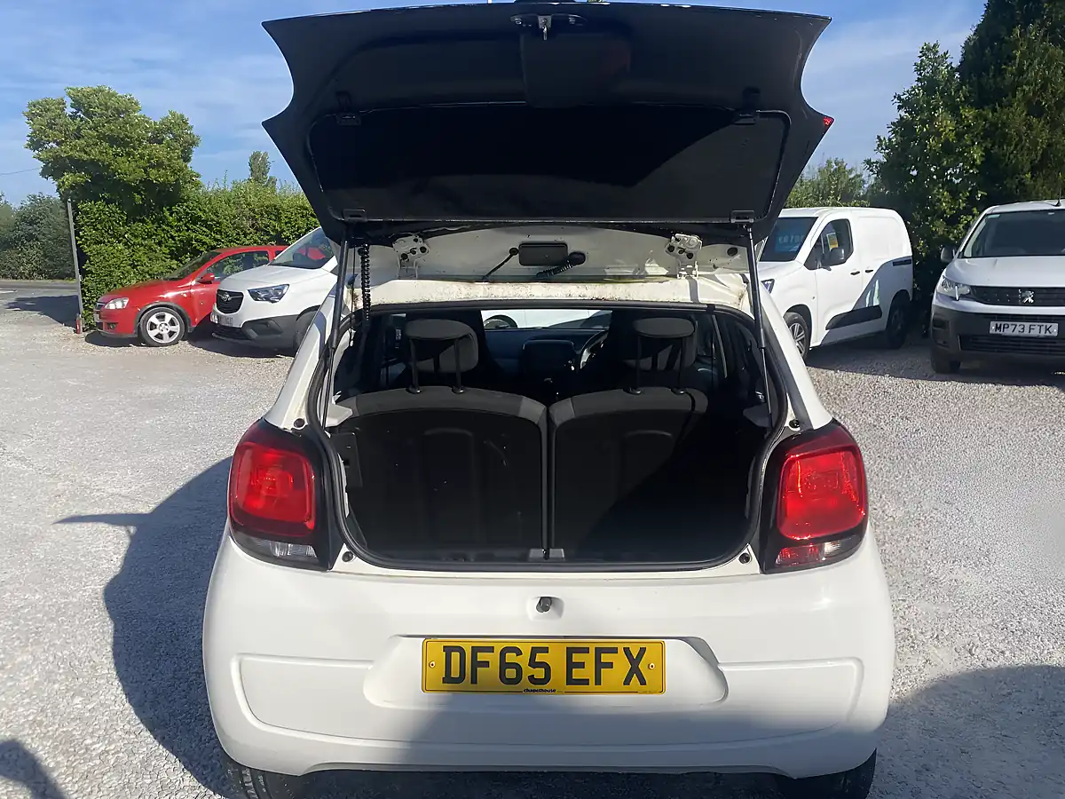 Used 2015 Citroen C1 Flair White - Interior and Exterior details 20