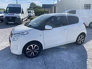 Used 2015 Citroen C1 Flair White - Interior and Exterior details 8