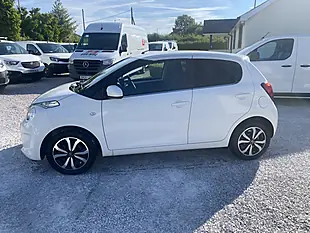 Used 2015 Citroen C1 Flair White - Interior and Exterior details 9