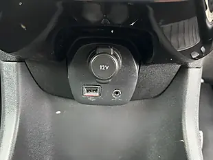 Used 2015 Citroen C1 Flair White - Interior and Exterior details 16