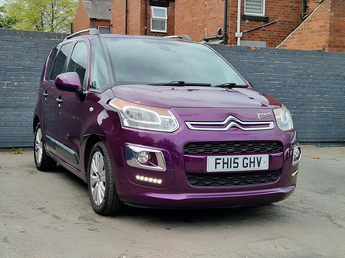 Used 2015 Citroen C3 Picasso Exclusive Purple - Interior and Exterior details 11