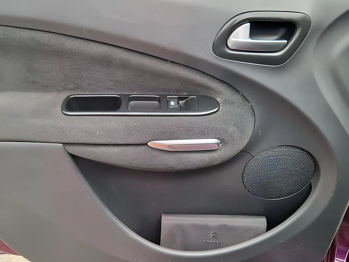Used 2015 Citroen C3 Picasso Exclusive Purple - Interior and Exterior details 17