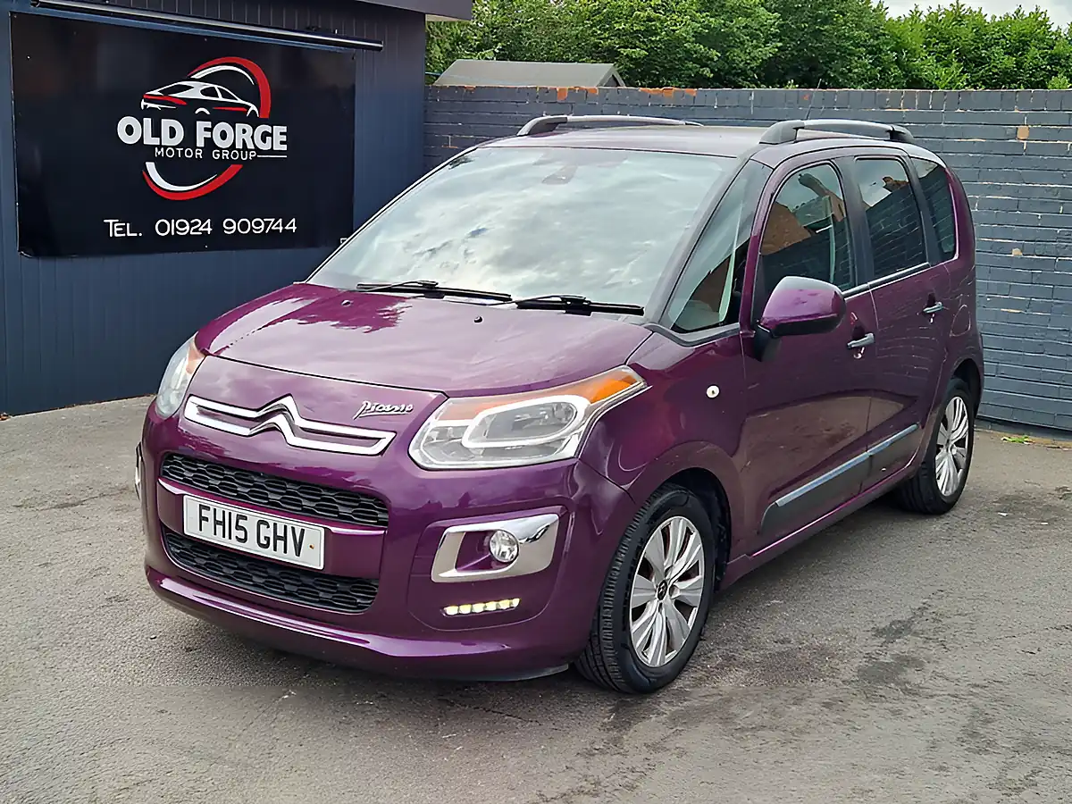 Used 2015 Citroen C3 Picasso Exclusive Purple - Interior and Exterior details 5