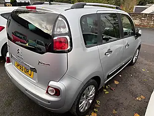 Used 2015 Citroen C3 Picasso Exclusive Silver - Interior and Exterior details 3