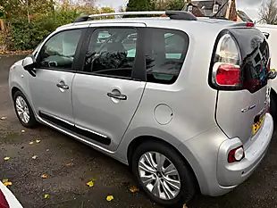 Used 2015 Citroen C3 Picasso Exclusive Silver - Interior and Exterior details 5