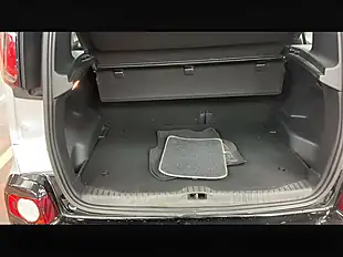 Used 2015 Citroen C3 Picasso Selection Silver - Interior and Exterior details 15