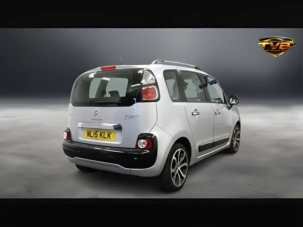 Used 2015 Citroen C3 Picasso Selection Silver - Interior and Exterior details 3