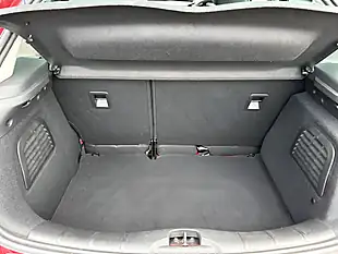Used 2015 Citroen C3 Red - Interior and Exterior details 14