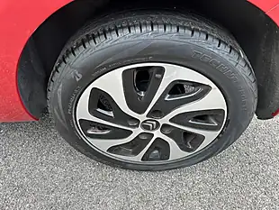 Used 2015 Citroen C3 Red - Interior and Exterior details 18