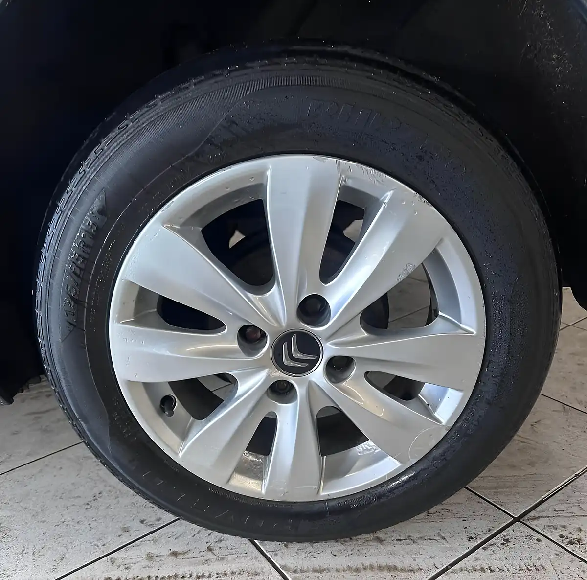 Used 2015 Citroen C3 Vtr+ Grey - Interior and Exterior details 9