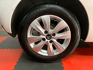 Used 2015 Citroen C3 Vtr+ White - Interior and Exterior details 11
