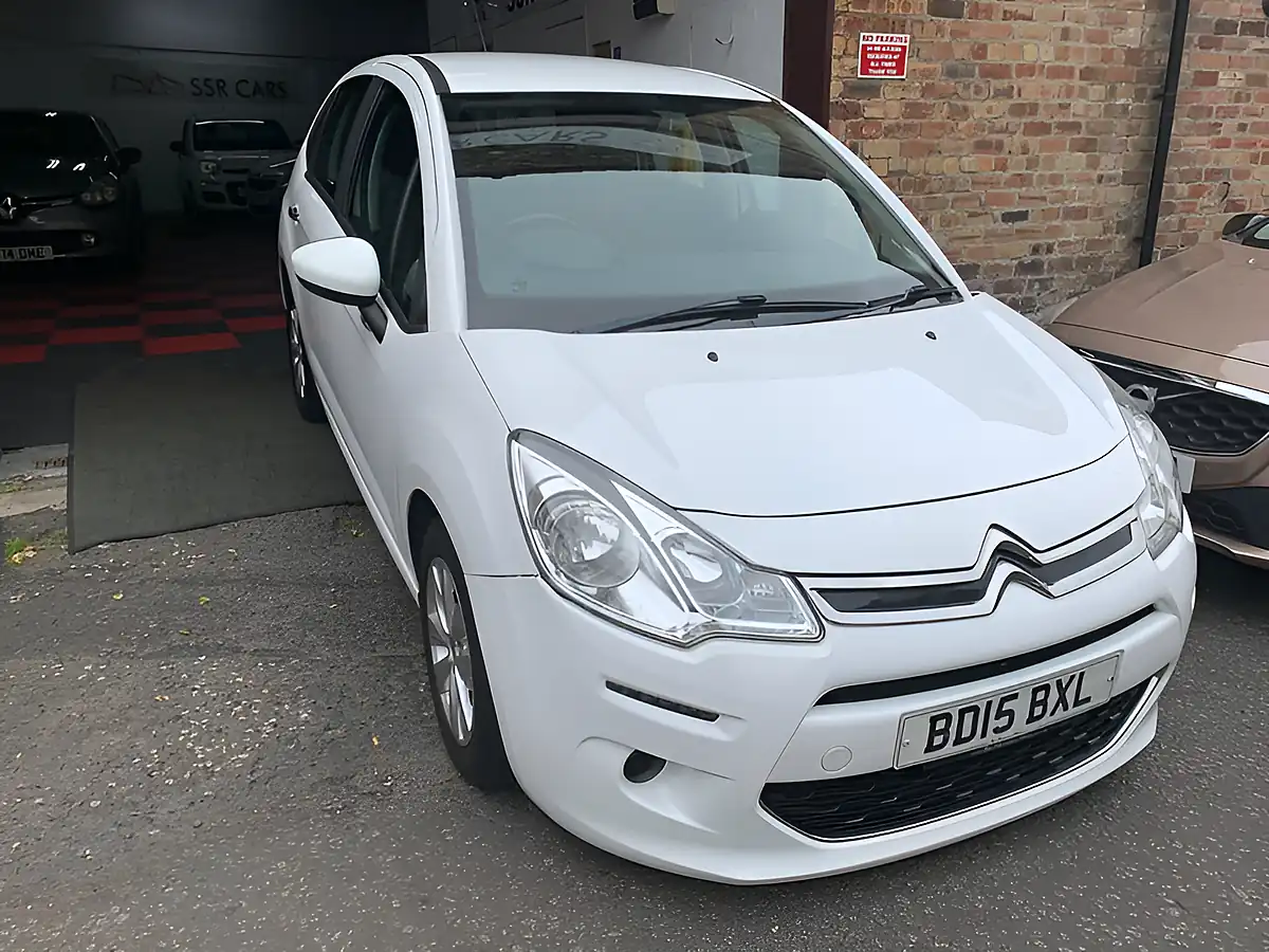 Used 2015 Citroen C3 Vtr+ White - Interior and Exterior details 15