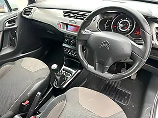 Used 2015 Citroen C3 Vtr+ White - Interior and Exterior details 10