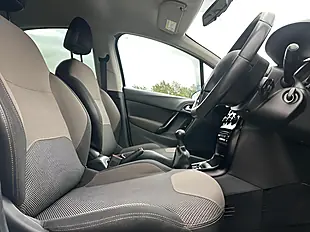 Used 2015 Citroen C3 Vtr+ White - Interior and Exterior details 11