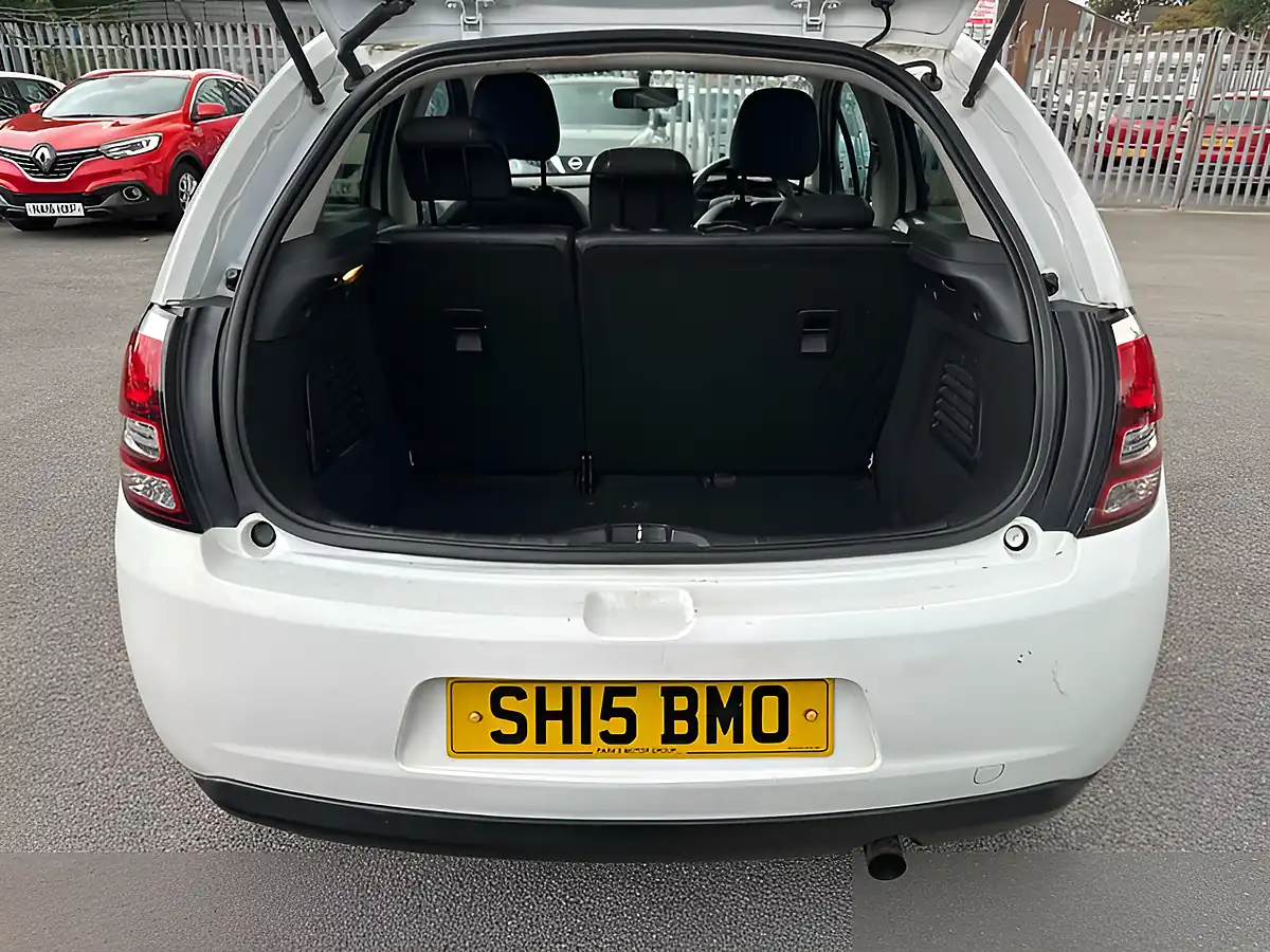 Used 2015 Citroen C3 Vtr+ White - Interior and Exterior details 19