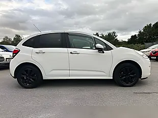 Used 2015 Citroen C3 Vtr+ White - Interior and Exterior details 6