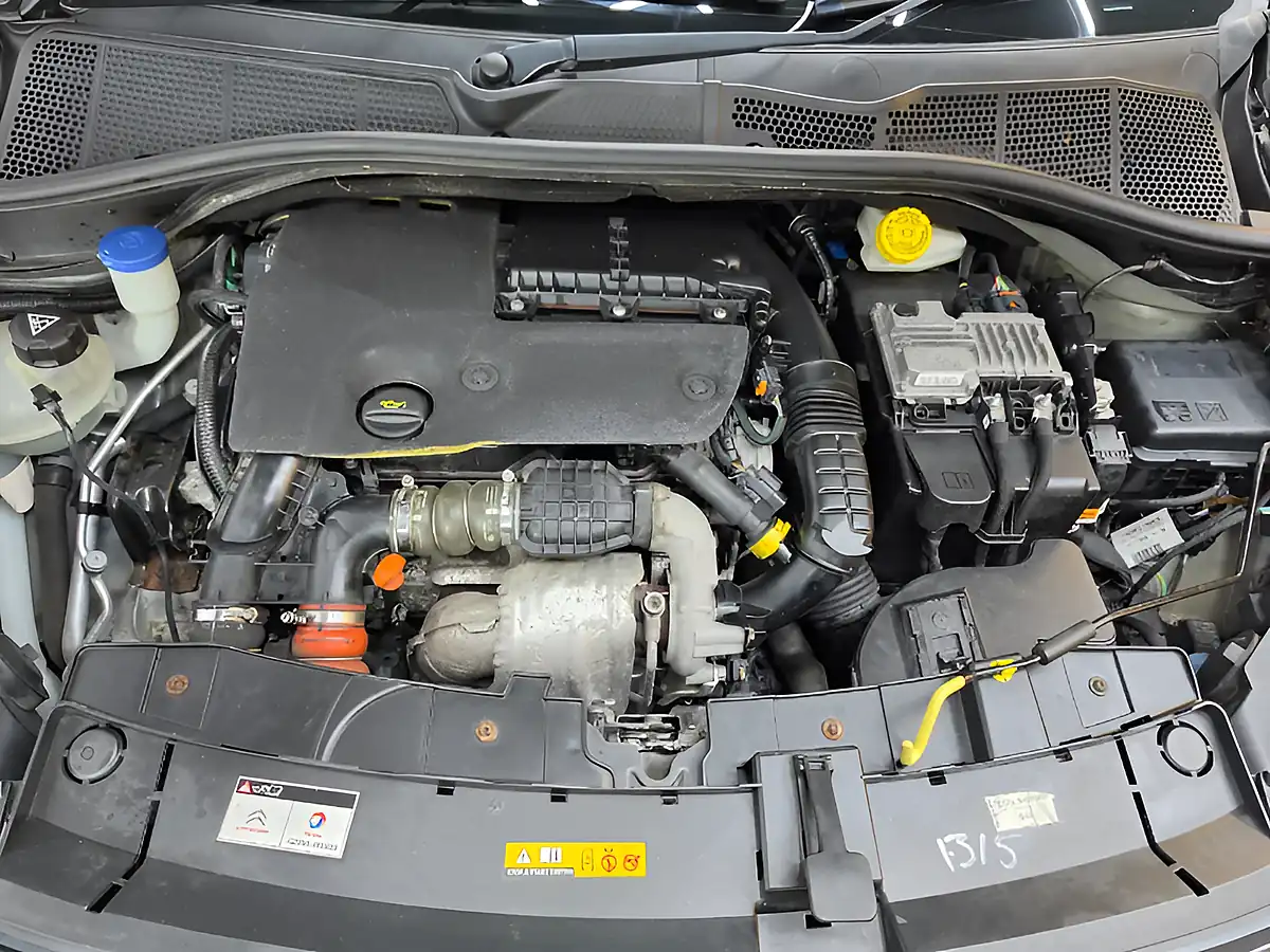Used 2015 Citroen C4 Cactus Feel Grey - Interior and Exterior details 20