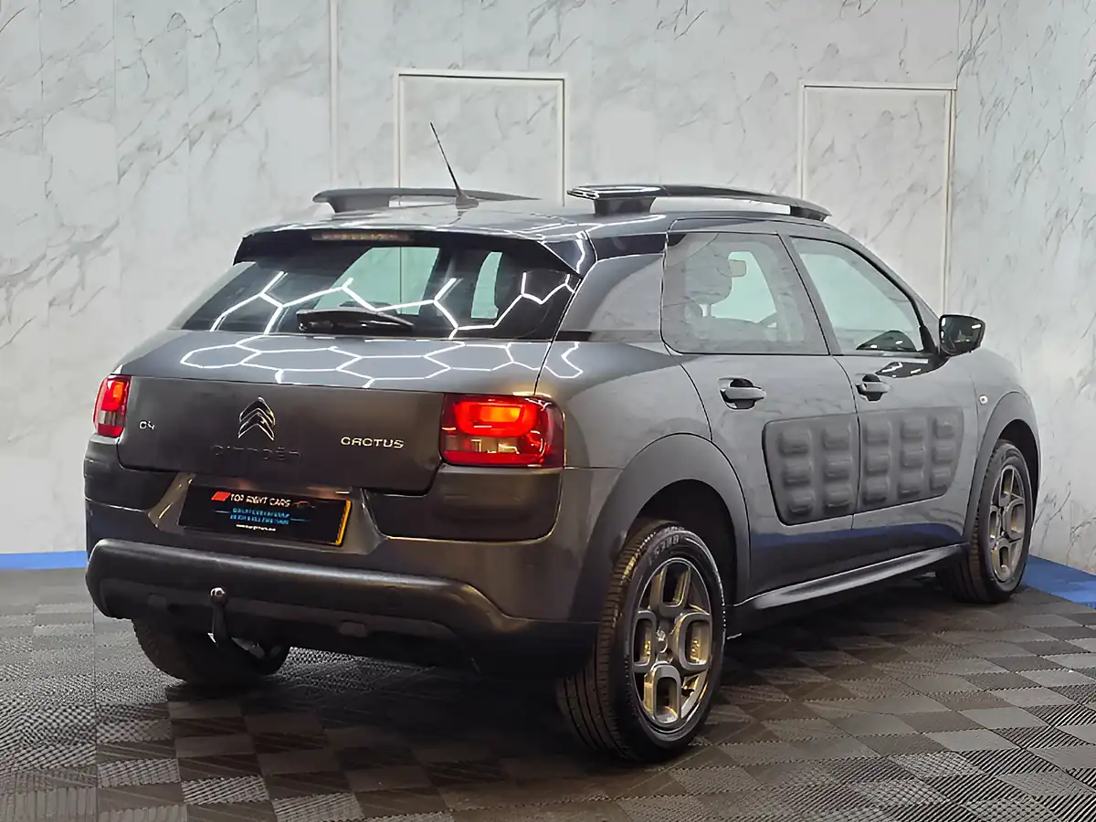 Used 2015 Citroen C4 Cactus Feel Grey - Interior and Exterior details 9
