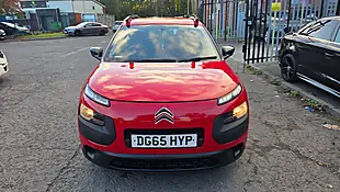 Used 2015 Citroen C4 Cactus Feel - Interior and Exterior details 4