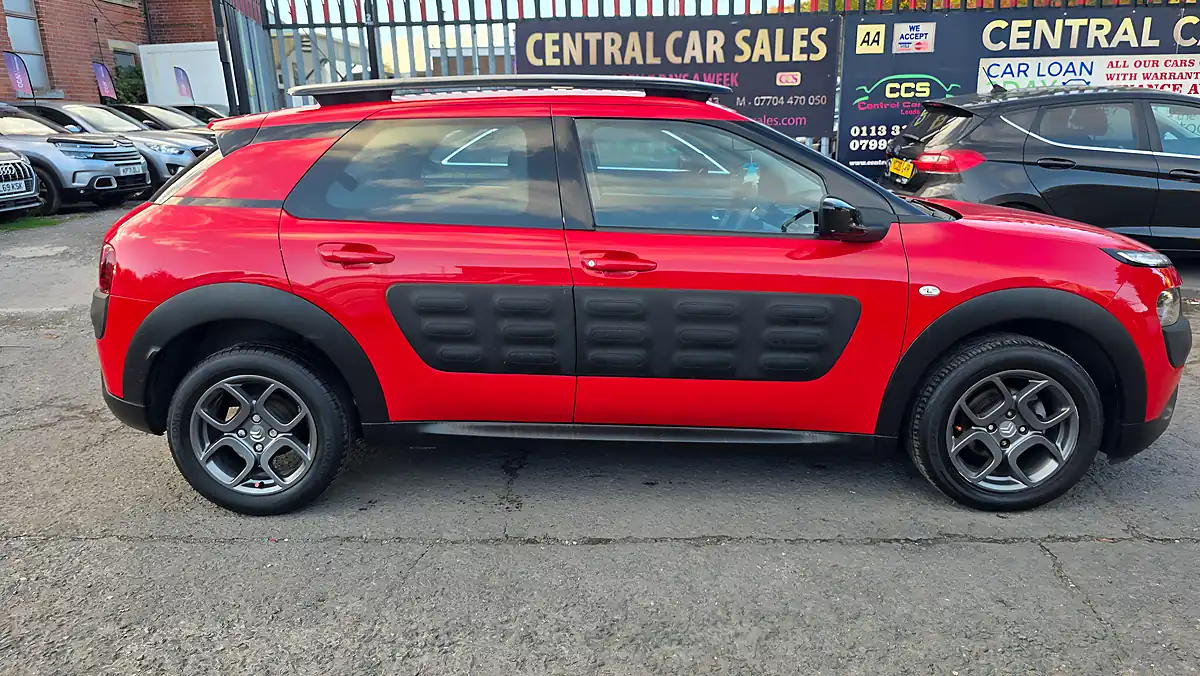 Used 2015 Citroen C4 Cactus Feel - Interior and Exterior details 7