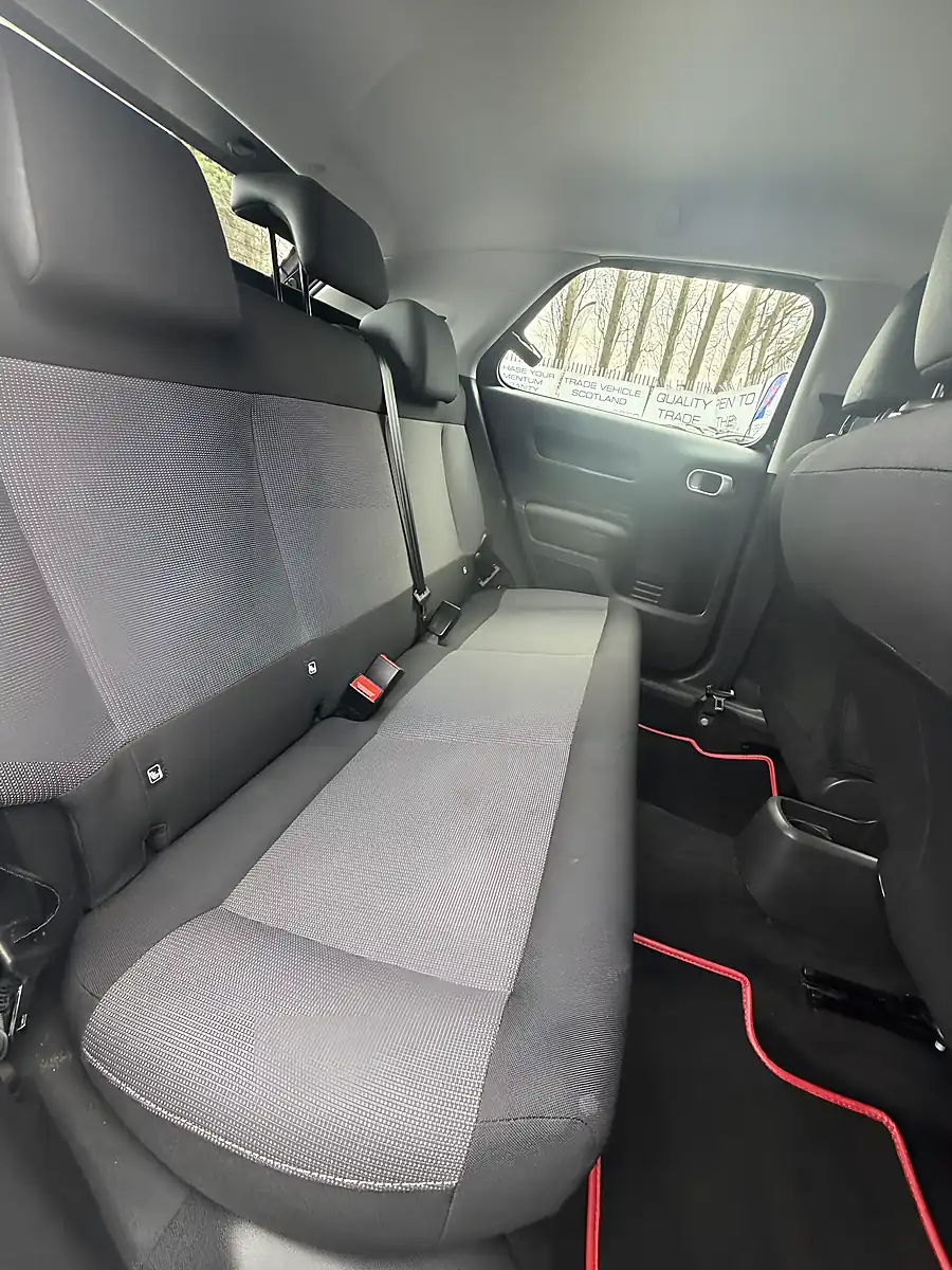 Used 2015 Citroen C4 Cactus Feel Mauve/Purple - Interior and Exterior details 19