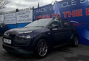 Used 2015 Citroen C4 Cactus Feel Mauve/Purple - Interior and Exterior details 2