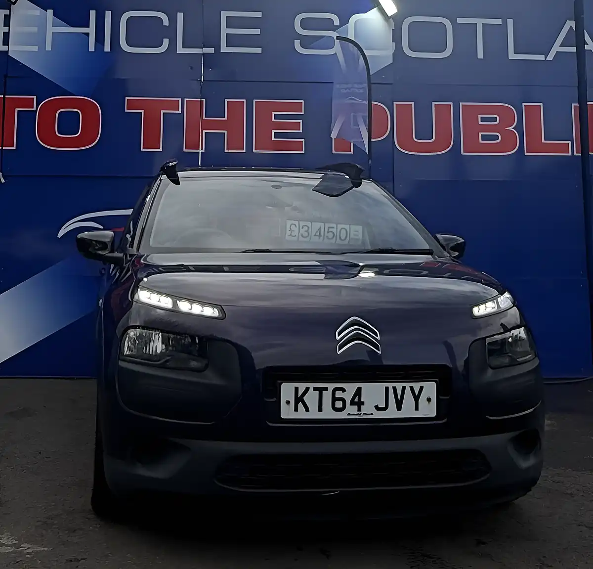 Used 2015 Citroen C4 Cactus Feel Mauve/Purple - Interior and Exterior details 4