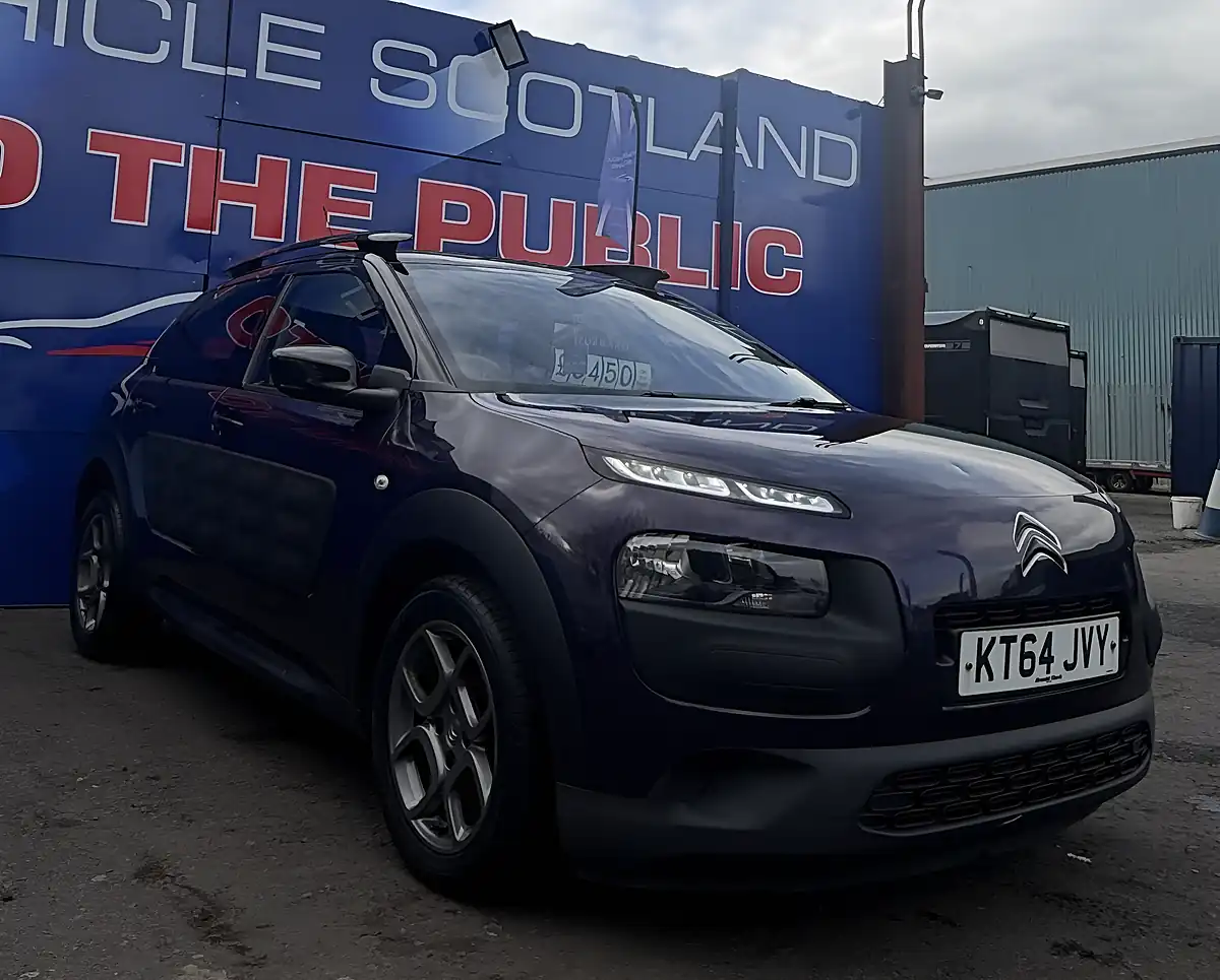 Used 2015 Citroen C4 Cactus Feel Mauve/Purple - Interior and Exterior details 6