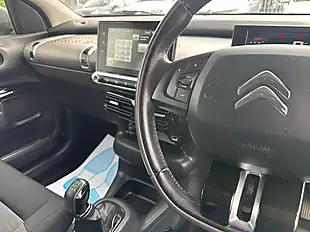 Used 2015 Citroen C4 Cactus Feel Purple - Interior and Exterior details 6