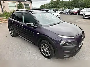 Used 2015 Citroen C4 Cactus Feel Purple - Interior and Exterior details 7