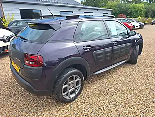 Used 2015 Citroen C4 Cactus Feel Purple - Interior and Exterior details 19