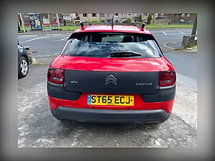 Used 2015 Citroen C4 Cactus Feel Red - Interior and Exterior details 5
