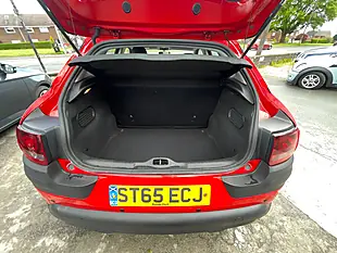 Used 2015 Citroen C4 Cactus Feel Red - Interior and Exterior details 9