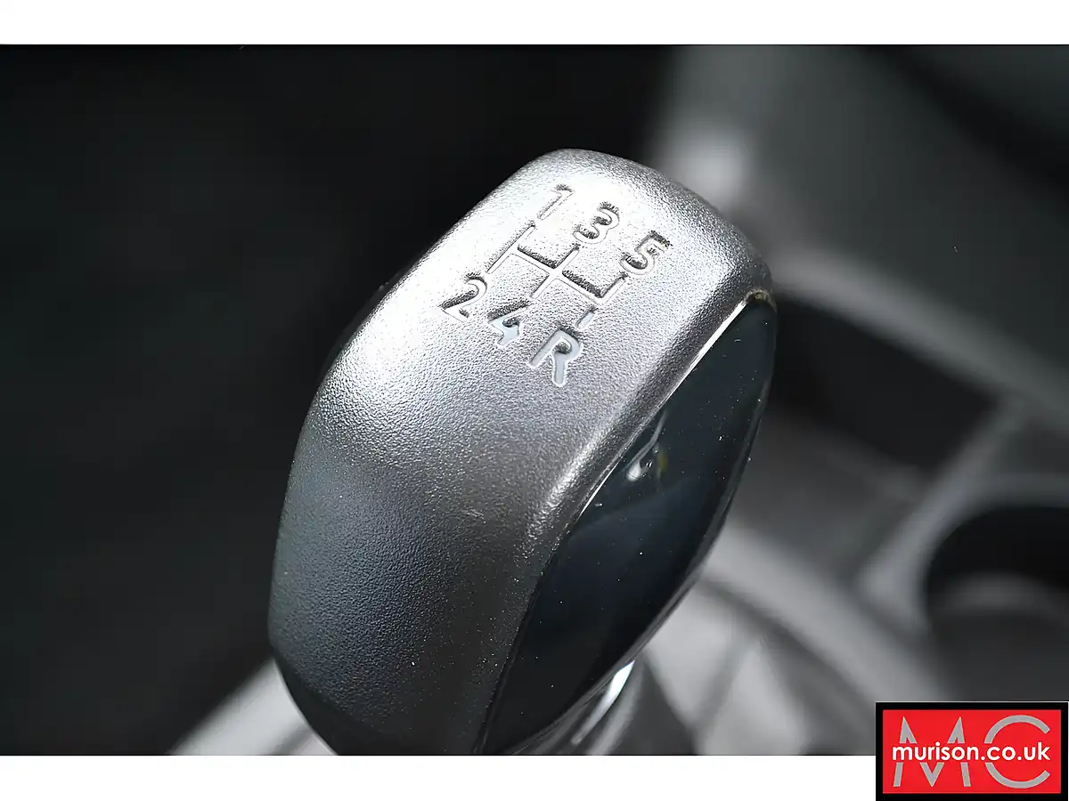 Used 2015 Citroen C4 Cactus Flair Black - Interior and Exterior details 7
