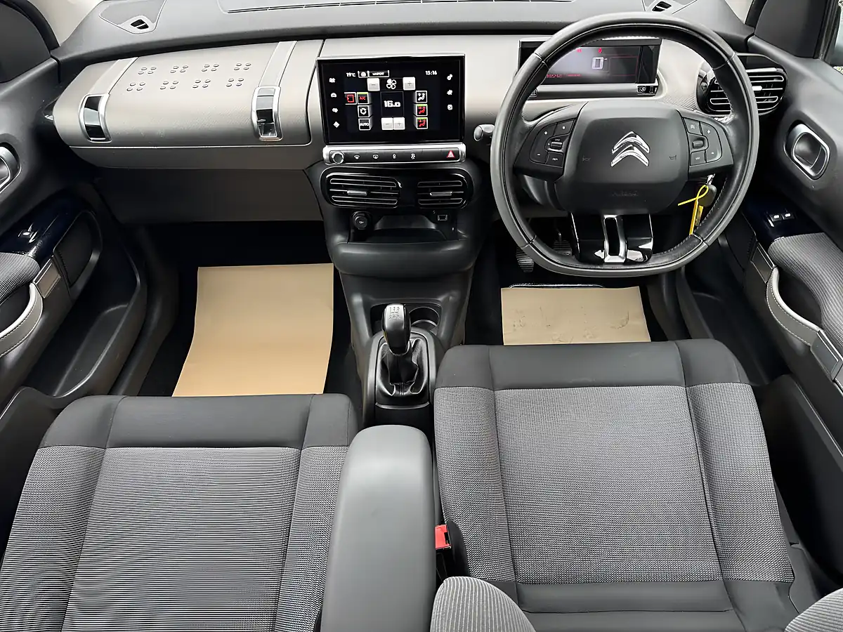 Used 2015 Citroen C4 Cactus Flair Black - Interior and Exterior details 13
