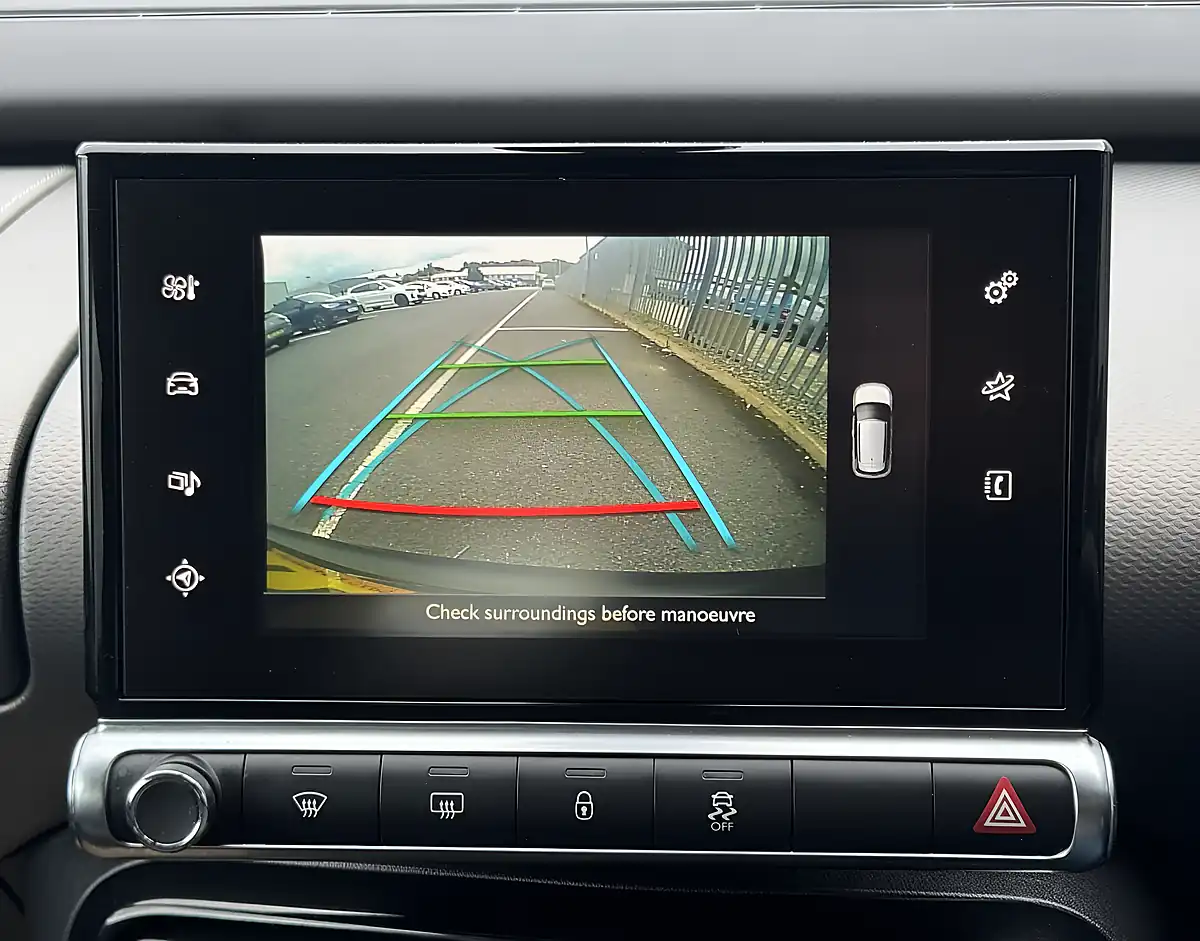 Used 2015 Citroen C4 Cactus Flair Black - Interior and Exterior details 18