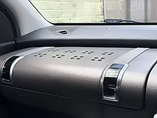 Used 2015 Citroen C4 Cactus Flair Grey - Interior and Exterior details 19