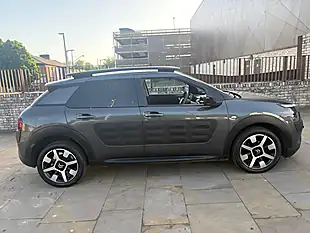 Used 2015 Citroen C4 Cactus Flair Grey - Interior and Exterior details 2