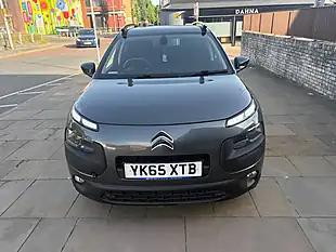 Used 2015 Citroen C4 Cactus Flair Grey - Interior and Exterior details 5
