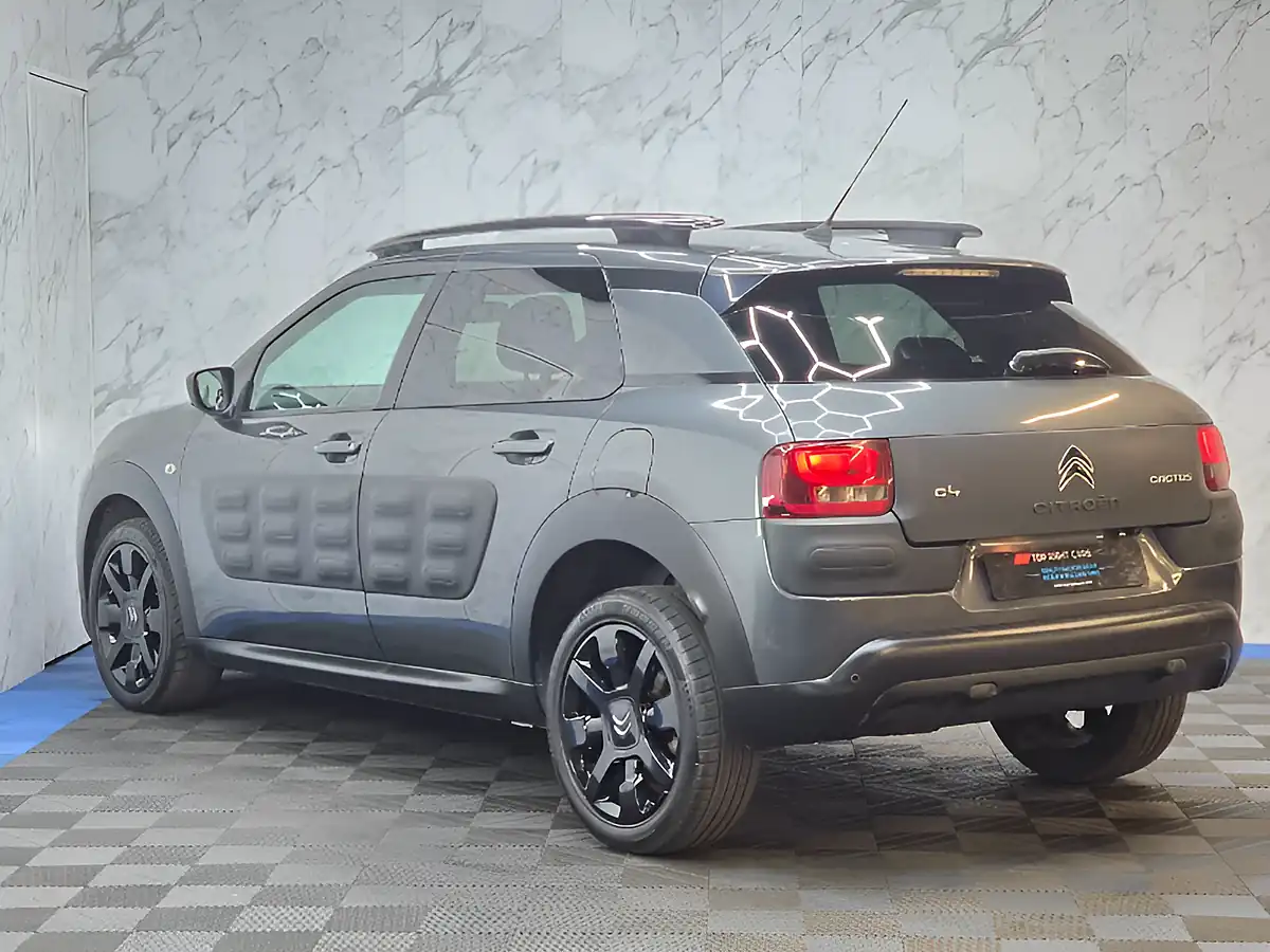 Used 2015 Citroen C4 Cactus Flair Grey - Interior and Exterior details 7