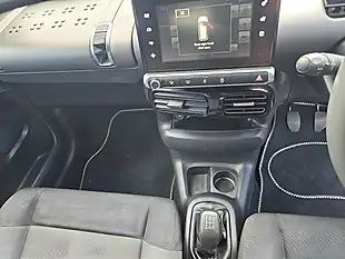 Used 2015 Citroen C4 Cactus Flair White - Interior and Exterior details 11