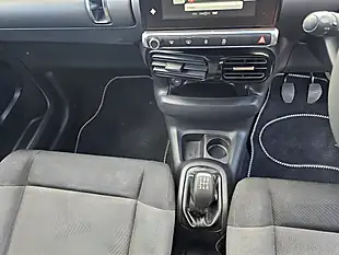 Used 2015 Citroen C4 Cactus Flair White - Interior and Exterior details 12