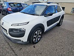 Used 2015 Citroen C4 Cactus Flair White - Interior and Exterior details 2