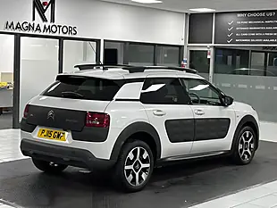 Used 2015 Citroen C4 Cactus Flair White - Interior and Exterior details 10
