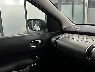 Used 2015 Citroen C4 Cactus Flair White - Interior and Exterior details 15