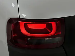 Used 2015 Citroen C4 Cactus Flair White - Interior and Exterior details 20